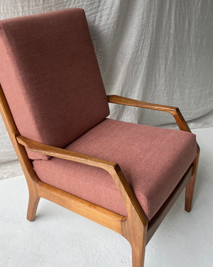 
                  
                    Mid-century armchair in Dusty Pink
                  
                